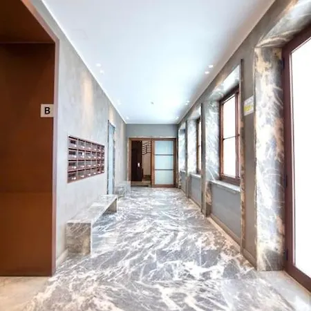 White Roma - Elegant And Comfortable Apartment Turin