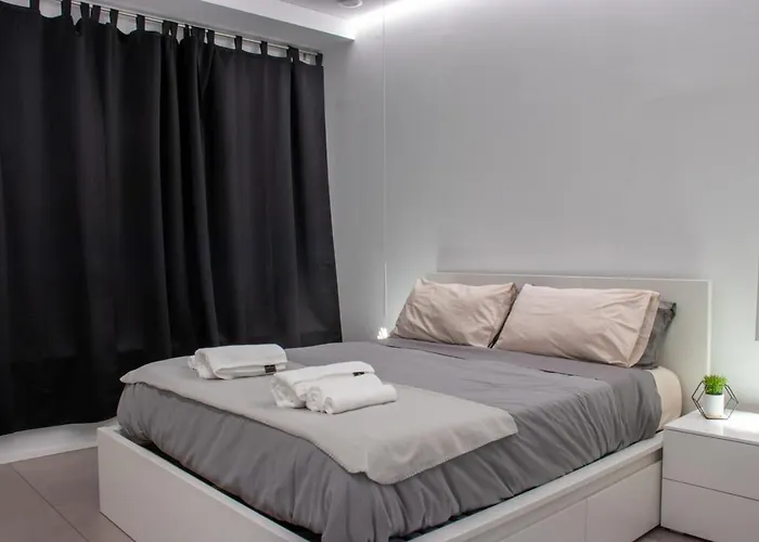 White Roma - Elegant And Comfortable Διαμέρισμα Τορίνο