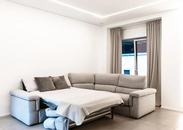 White Roma - Elegant And Comfortable Τορίνο